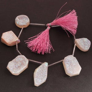 1 Strand Pink  Druzy Briolettes -  Agate Druzy Side Drilled Briolettes - 21mmx21mm-37mmx19mm 10.5 Inches BR1814