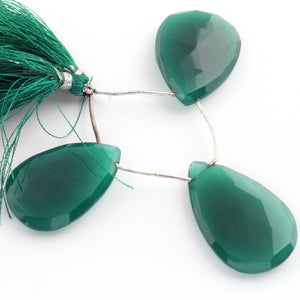 1 Strand Green Onyx  Faceted Pear Briolettes - Pear Shape Briolettes - 36mmx24mm-38mmx27mm - 4.5 inches BR01929