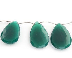 1 Strand Green Onyx  Faceted Pear Briolettes - Pear Shape Briolettes - 36mmx24mm-38mmx27mm - 4.5 inches BR01929