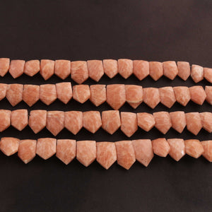 1  Strand Peach Moonstone Faceted Briolettes  -Pentagon Shape  Briolettes  10mmx8mm-21mmx14mm , 10 Inches BR03675