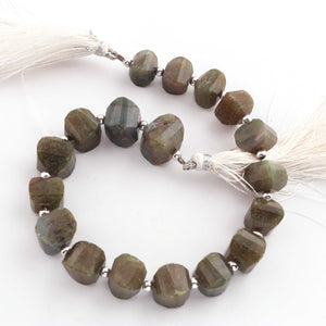 1  Strand Green Agate Faceted Briolettes  Fancy Shape Briolettes   9mmx9mm- 12mmx11mm -8.5 Inches BR0380