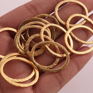 10 PCS Finest Quality Golden Oval Round Charm  24k Gold Plated 27mmx22mm  GPC574 - Tucson Beads