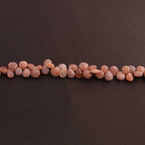 1 Strand Peach Moonstone Faceted Briolettes - Heart Gemstone Beads 7mmx7mm-9mmx8mm  8.5 Inches BR183