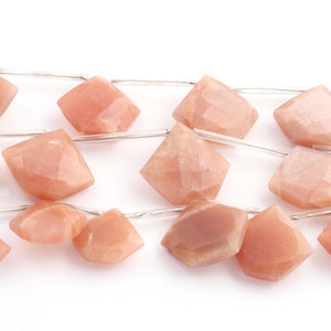 1 Strand Peach moonstone  Faceted Hexagon Shape Briolettes -  Hexagon Shape Beads 19mmx21mm-27mmx31mm 8.5 Inchs BR1389